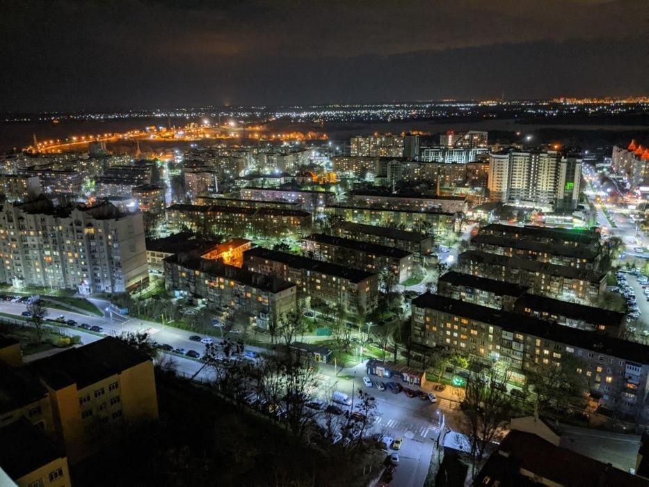 Видовая Квартира Yaroslavichi-2 Wyschhorod Exterior foto