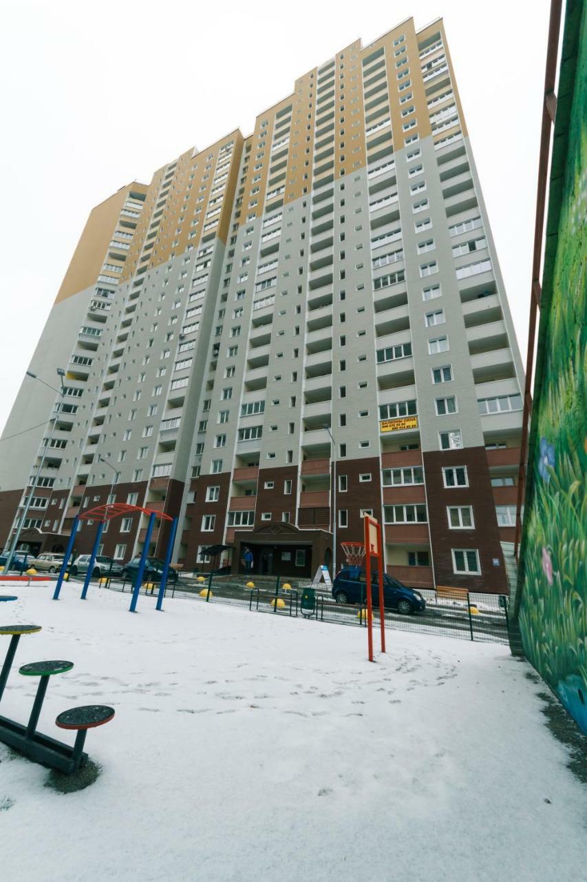 Видовая Квартира Yaroslavichi-2 Wyschhorod Exterior foto